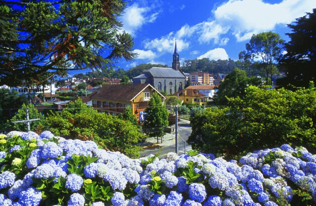 Leonid Streliaev/Secretaria de Turismo de Gramado Encanto. Frio do inverno dá charme especial a Gramado