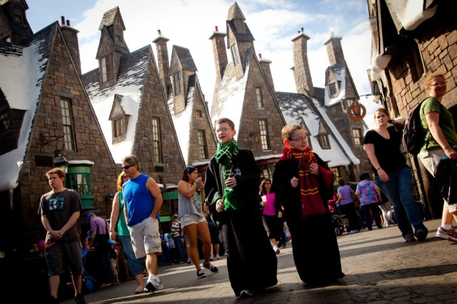Divulgação Chegue a Hogsmeade com o Hogwarts Express