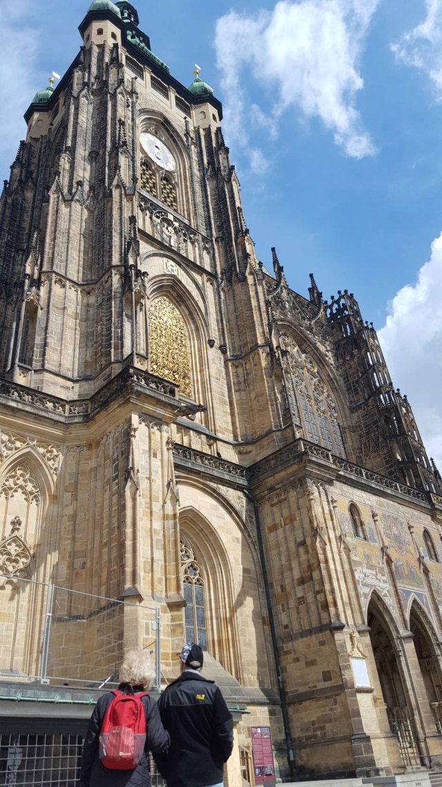 Bruna Toni/Estadão Catedral de São Vito, dentro da área do Castelo de Praga, levou sete séculos para ser concluída