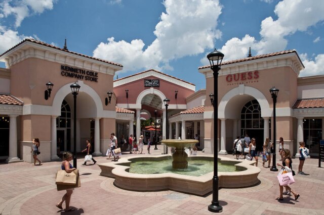 Simon Shopping Destinations Vale ir atrás de bons preços em Orlando