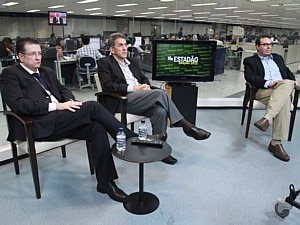 Quest&otilde;es pontuais dominam debate