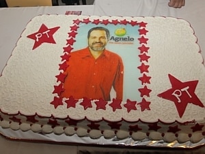 Agnelo é defendido em seu aniversário