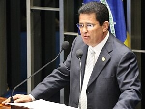 Alfredo Nascimento cai por cobran&ccedil;a de propina