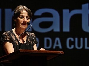 'Crise fabricada'