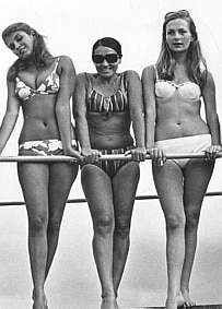 Ywane Yamazaki/Estadão Leila Diniz e amigas em 1967