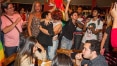 Após agressão em bar, gays protestam na Asa Sul, em Brasília