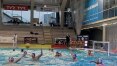 Após chamar rival de 'bicha', jogador sérvio de polo aquático é punido na Espanha
