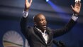 Principal partido de oposição na África do Sul elege primeiro líder negro