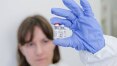 Autoridades anunciam que Brasil vai produzir vacina russa em larga escala