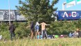 França reforça policiamento contra invasão de imigrantes em Calais 
