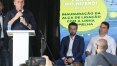 Bolsonaro nega ligação com milícia e acusa 'PM da Bahia do PT' de matar capitão Adriano