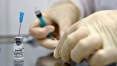 Hospital de Moscou inicia vacinação da população local com imunizante contra covid-19 ainda em teste
