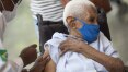 Rio inicia campanha de vacinação geral em idosos