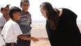 Angelina Jolie visita campo de refugiados sírios na Jordânia