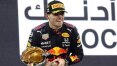 Verstappen celebra título após corrida ‘insana’ e destaca rivalidade com Hamilton