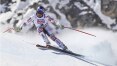 Francês se salva de grave acidente de esqui com manobra a 120 km/h; assista