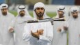 Dançarinos com réplicas de fuzis marcam abertura do Mundial de Atletismo em Dubai