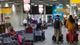 Bolsonaro veta despacho gratuito de bagagem com até 23kg em voos