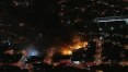 Incêndio destrói galpão próximo ao aeroporto de Guarulhos