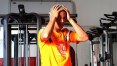 Ronaldinho aceita críticas e espera evoluir