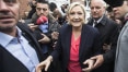 Candidata de extrema-direita, Marine Le Pen vota no norte da França