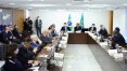 Medidas de isolamento ficam de fora de discussões em reunião entre Bolsonaro e governadores