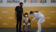 Criança indígena é a primeira a ser vacinada contra a covid-19 em São Paulo