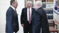 Trump disse a russos que demissão de ‘louco do FBI’ aliviou pressão sobre ele