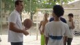 Com projeto, Marcelinho Machado leva o basquete às escolas públicas