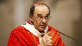 Cardeal francês presta depoimento à polícia em caso de pedofilia