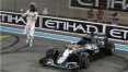 Hamilton vence, mas Rosberg fica em 23º em Abu Dabi e conquista 1º título da carreira