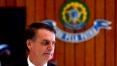 Bolsonaro diz ser contra revalidação de diplomas para médicos brasileiros
