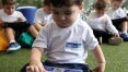 Especialistas sugerem limite diário para uso de tecnologia por crianças