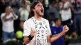 Tsitsipas ganha nova batalha em Roland Garros e soma 7h45 de jogo em duas rodadas