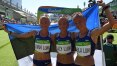 Trigêmeas da Estônia 'confundem' público na maratona do Rio-2016
