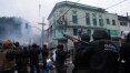 Polícia prende 38 na Cracolândia e região e desmonta feira de drogas