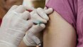 Governo prevê imunizar pessoas com comorbidades, deficiência e grávidas até o fim de maio