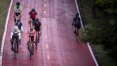 Uso de bike cresce em São Paulo, mas uso de máscara é raridade na ciclovia
