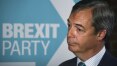 Líder do Partido do Brexit, Nigel Farage pressiona por aliança com Johnson