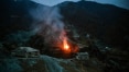 Armênios incendeiam suas casas em região que será devolvida ao Azerbaijão após acordo de paz