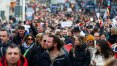 Protestos contra restrições pelo coronavírus na Alemanha terminam em confrontos com a polícia