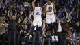 Curry brilha e Warriors bate Clippers; LeBron move Cavaliers com 'triple-double'
