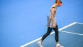 Em jogo adiado, Sharapova abandona e Sabalenka avança à semifinal em Shenzhen