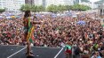 Abertura oficial do carnaval de rua do Rio reúne milhares de foliões em Copacabana
