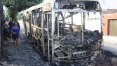 Ônibus são incendiados e circulação é interrompida em bairros de Fortaleza