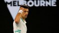 Premiê australiano ameaça Djokovic: 'Se evidência for insuficiente, vai no próximo avião para casa'