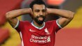 Em jogo agitado, Salah faz 3 gols, e Liverpool vence Leeds na estreia do Inglês