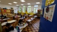 Estudantes franceses voltam às aulas, apesar dos altos números de internação por covid-19 no país