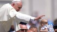 Papa Francisco aprova medida para julgar bispos em caso de pedofilia