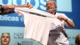 'Temer cortou até o almoço dela', afirma Lula em ato no Rio
